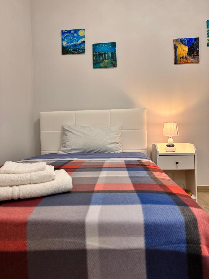 Holidays Apartment Cagliari Luaran gambar
